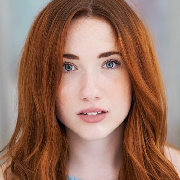 Meet your Posher, Abigail - Picture 1 of 1